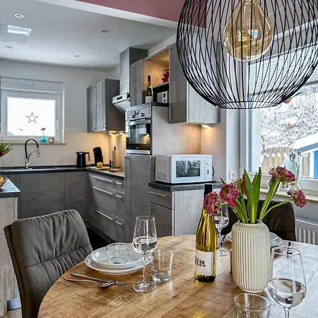 Am Hoehlchen 펜션 *