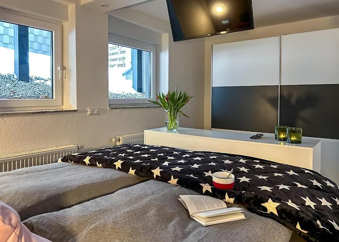 Am Hoehlchen بيت للعطل *